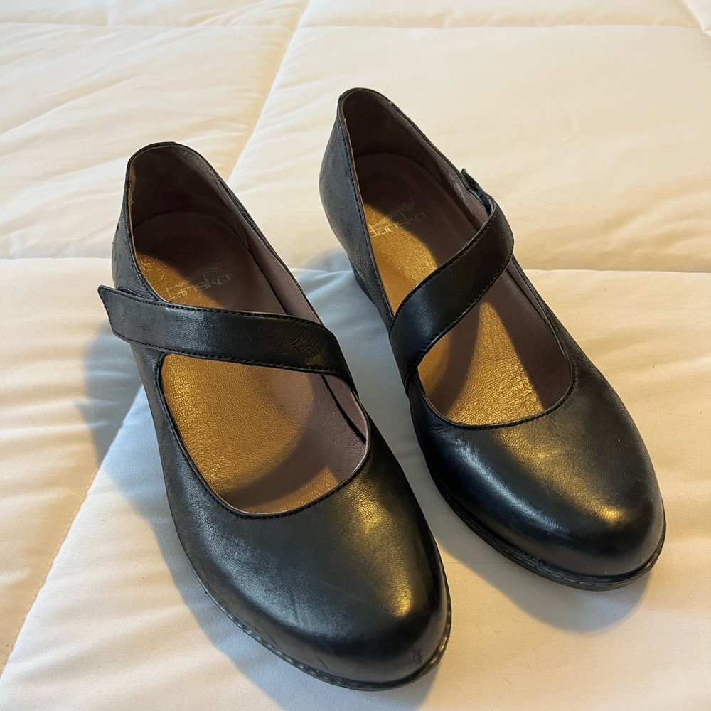 Dansko Size 39 (US 9) black wedge heel shoes.